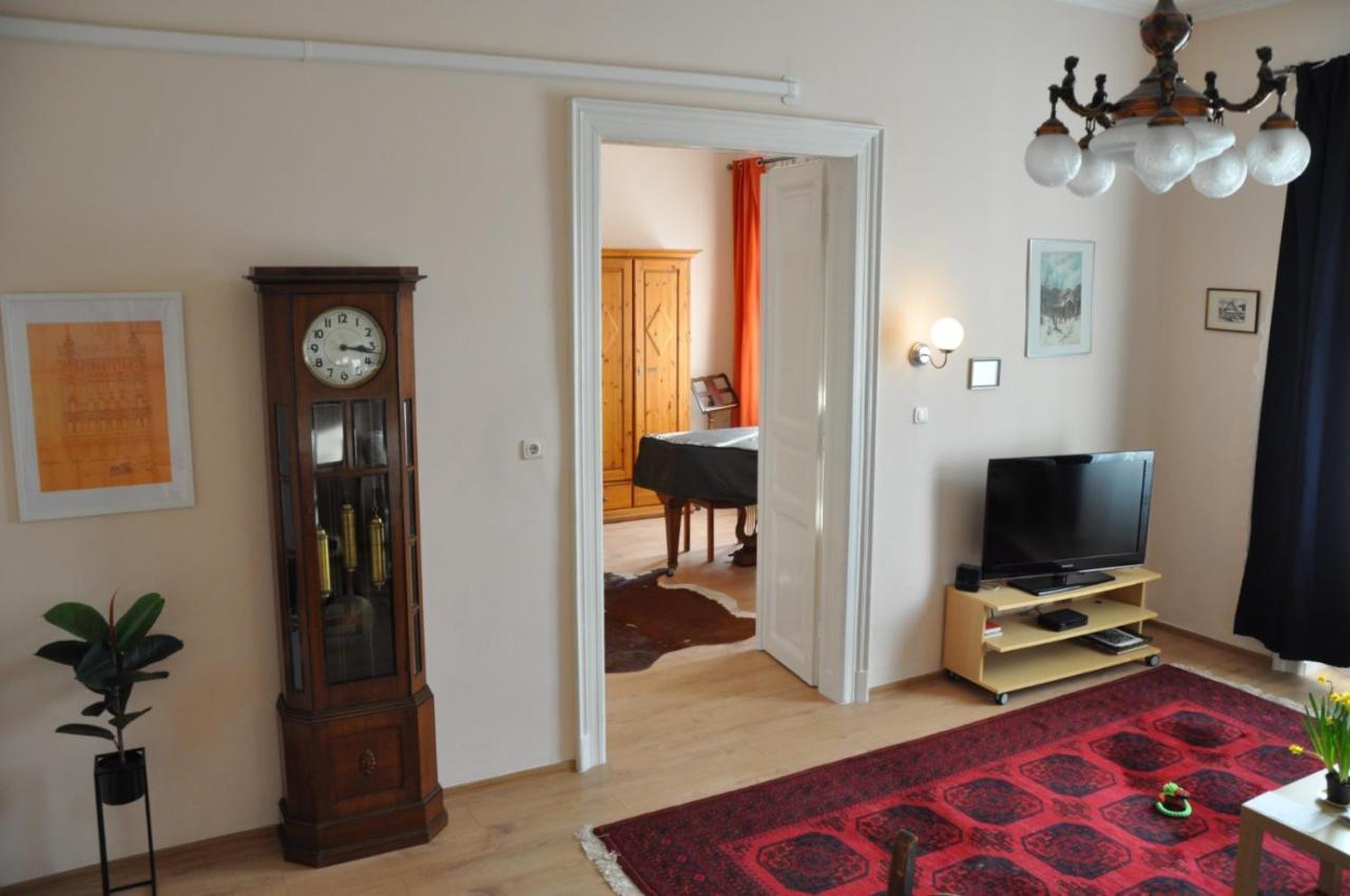 Matyas House In The City Center Budapest Esterno foto